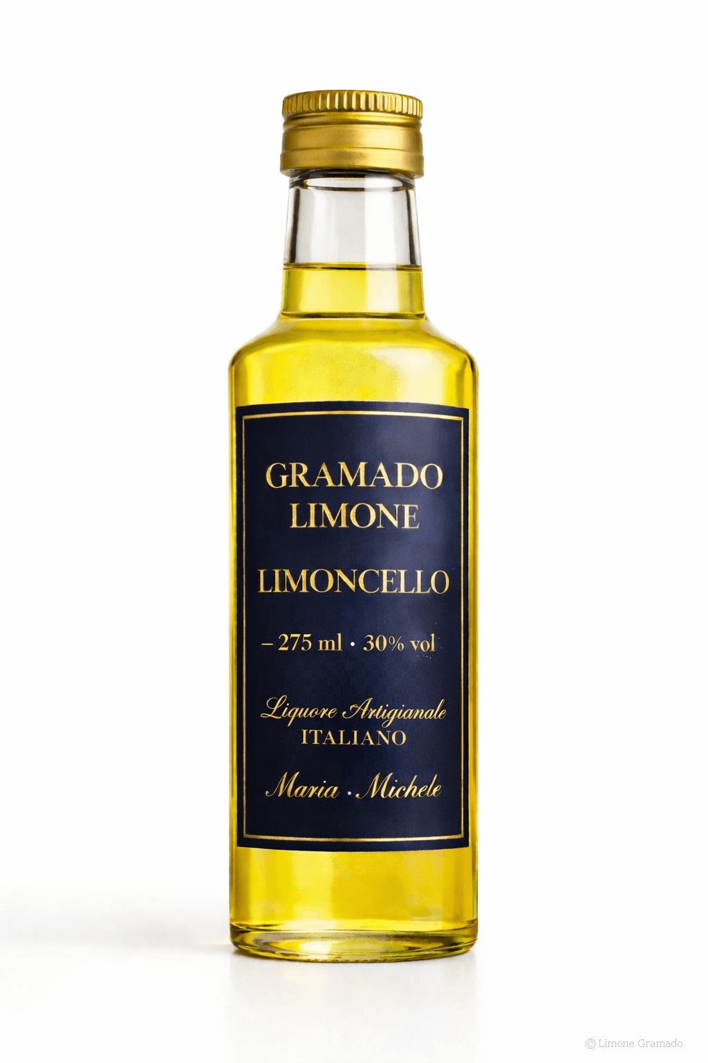 Garrafa de limoncello Limone Gramado com limões